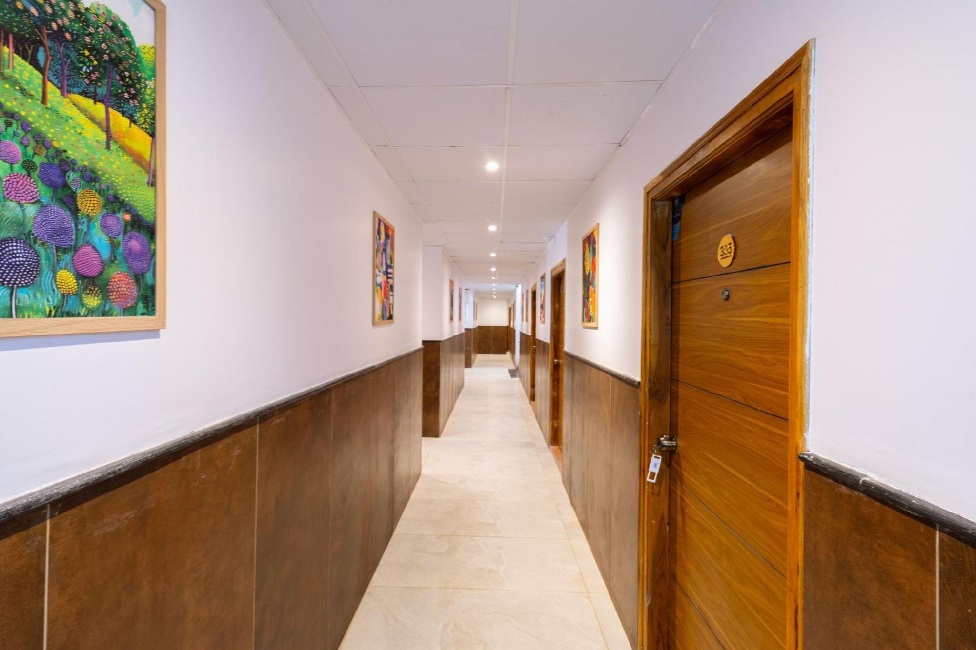 Treebo Trend Hotel Seventh Heaven Haiderabad Buitenkant foto