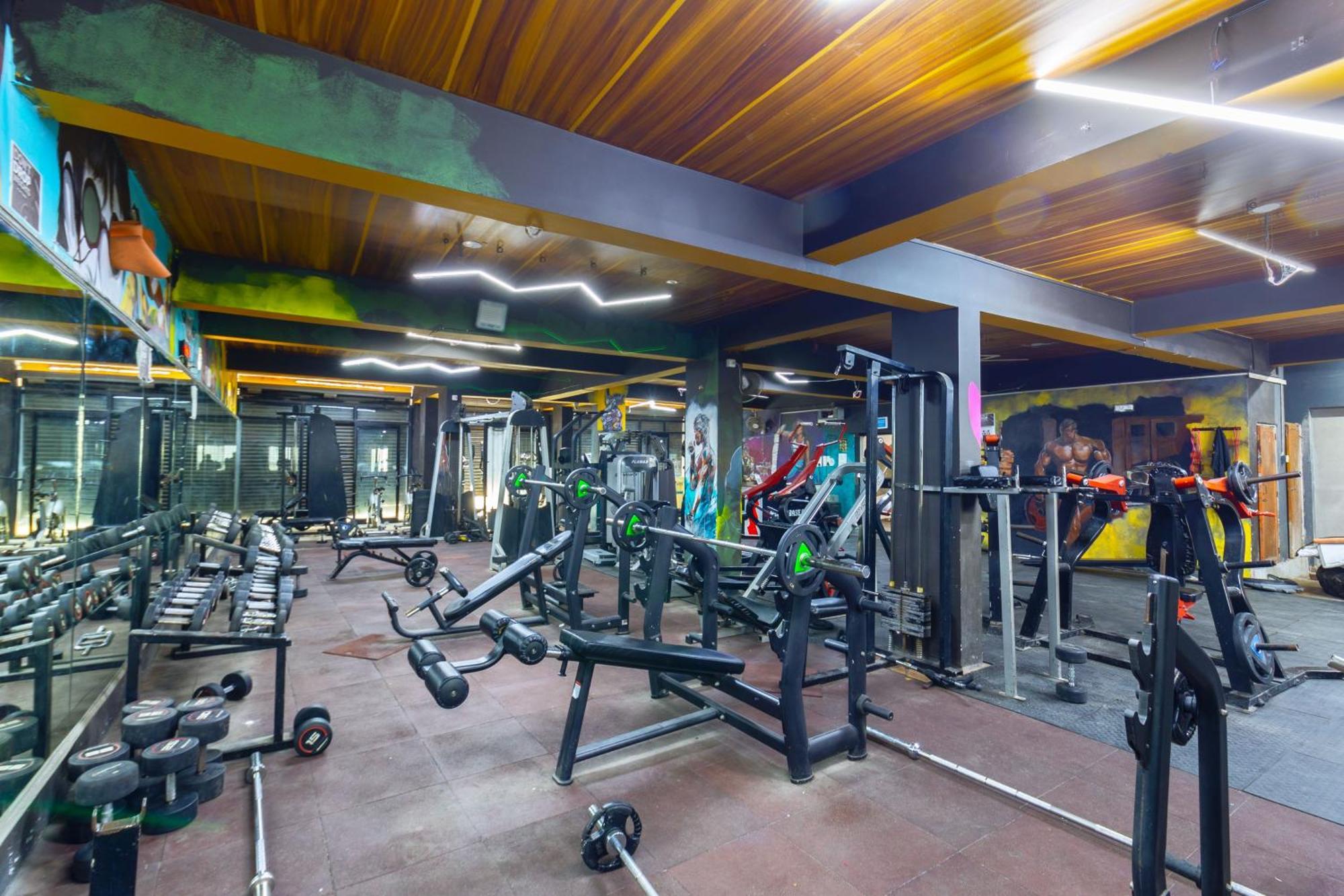 Treebo Trend Hotel Seventh Heaven Haiderabad Buitenkant foto